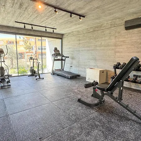 Apartmán Malberry Park 302 - Modern 2bedroom With Shared Heated Pool, Sauna, Gym, Jacuzzi Paphos