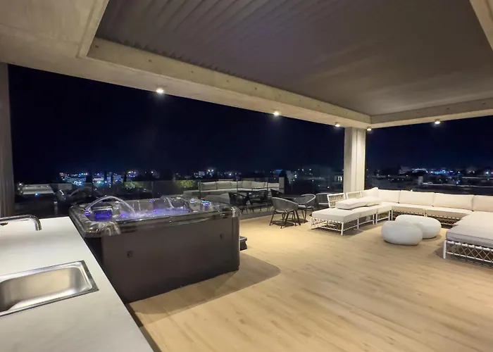 Malberry Park 302 - Modern 2bedroom With Shared Heated Pool, Sauna, Gym, Jacuzzi * Paphos