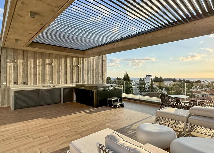 Lejlighed Malberry Park 302 - Modern 2bedroom With Shared Heated Pool, Sauna, Gym, Jacuzzi